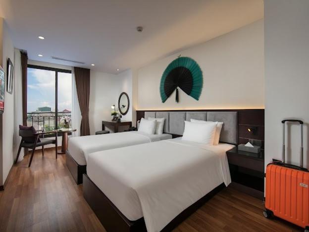 Hanoi Fiesta Hotel & Spa Bagian luar foto