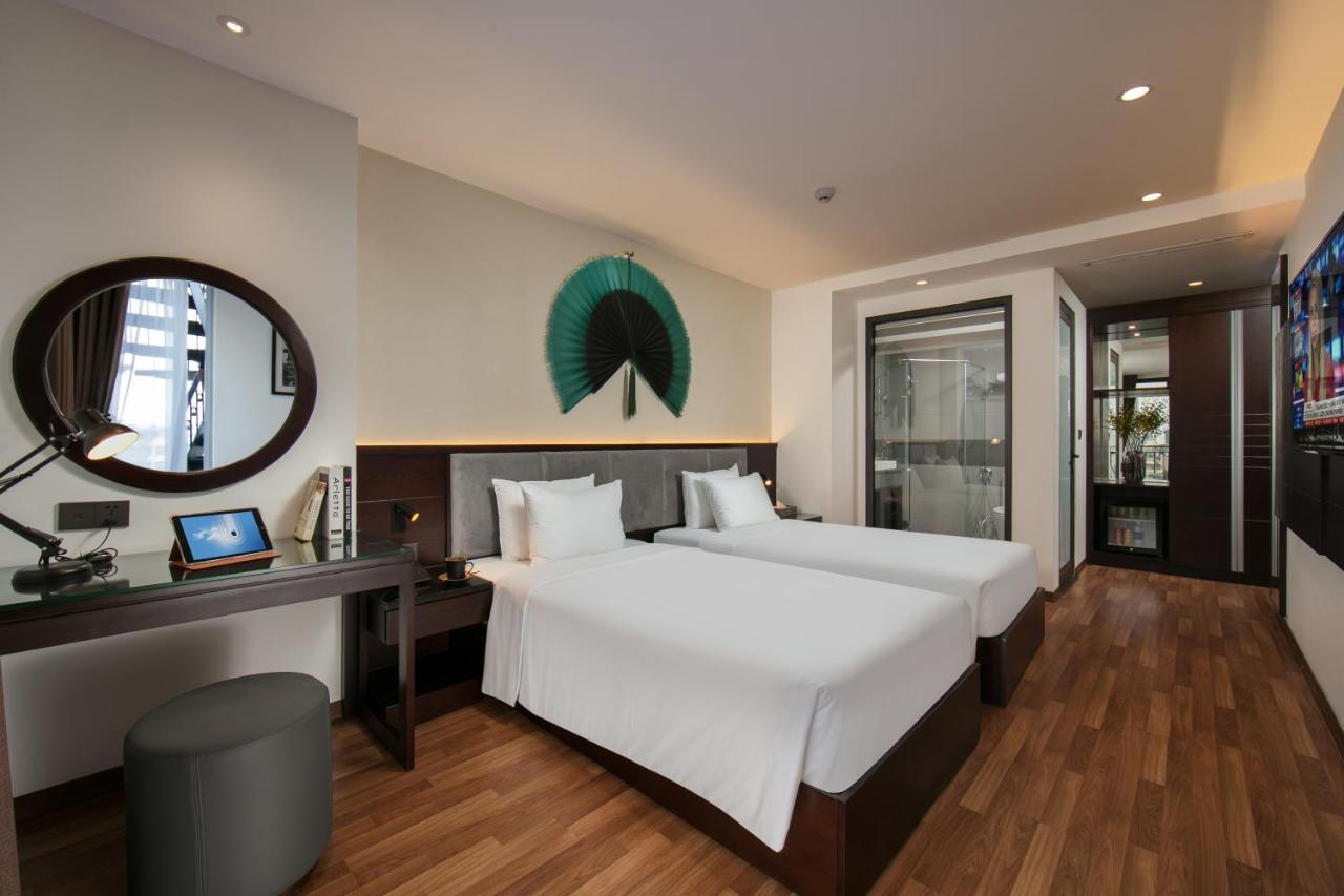 Hanoi Fiesta Hotel & Spa Bagian luar foto