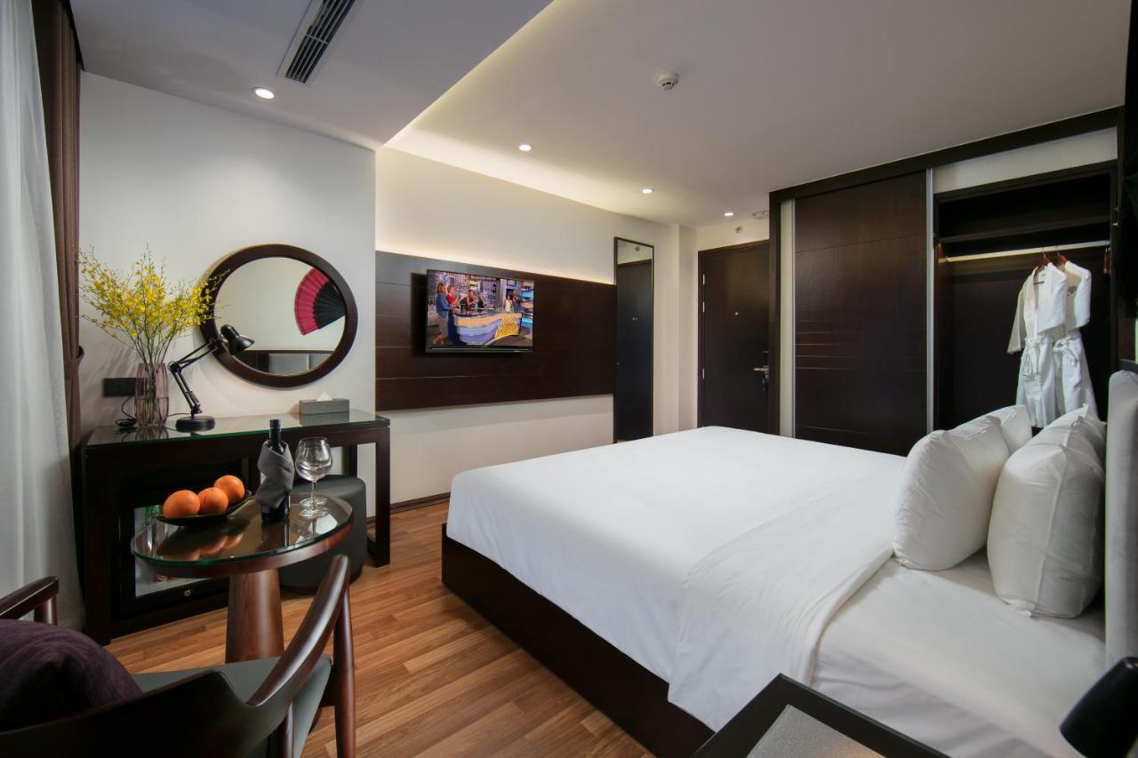 Hanoi Fiesta Hotel & Spa Bagian luar foto